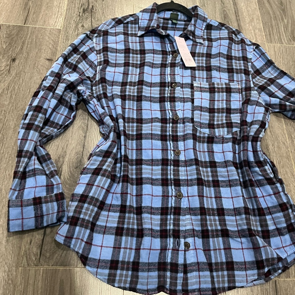 Women’s Plaid Long Sleeve Shirt    Blue /Black.  S